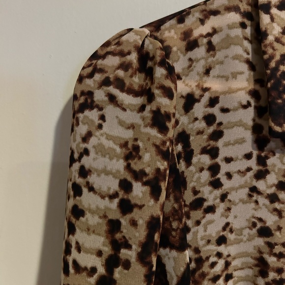 Snakeskin blouse - Picture 3 of 6